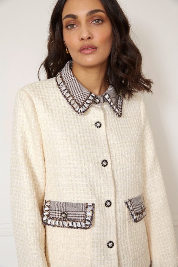 Chanel inspired cream jacket  Chanel style jacket, How to wear, Chanel  inspired